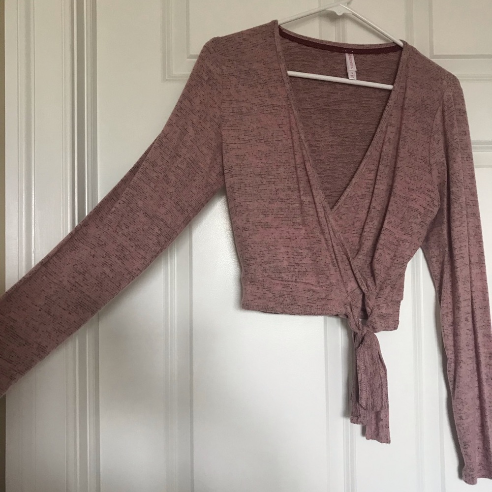 Wrap crop-top